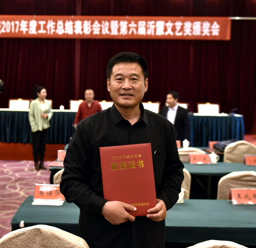 房德华照片.JPG