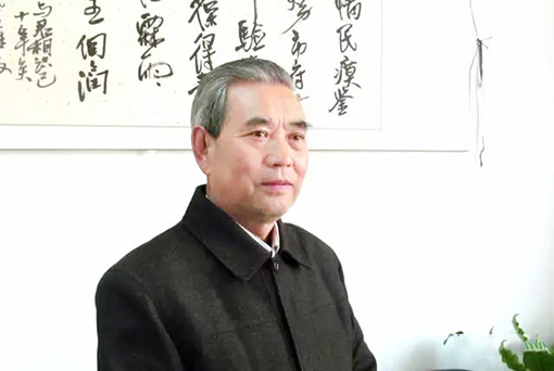 陈洵照片.jpg