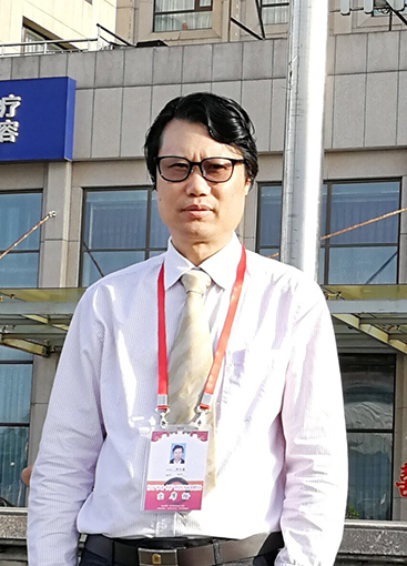罗仕通.jpg