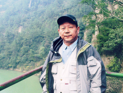 顾于任照片.jpg