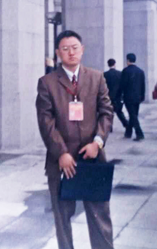 崔海权照片.jpg