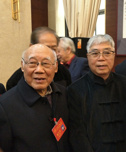 与中国书法家协会副主席张飚合影.jpg