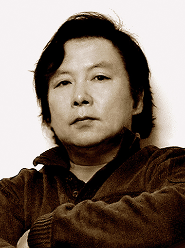 慈向群作者照.jpg