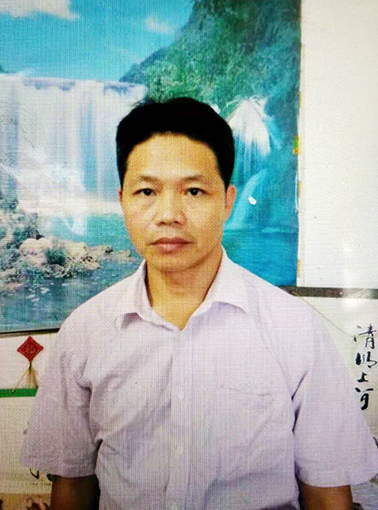 张亚均照片.jpg