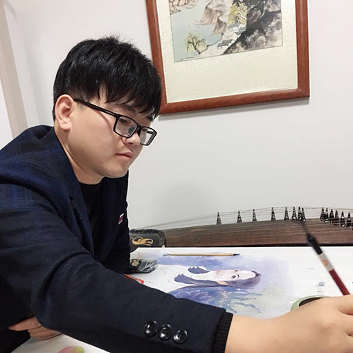 雷磊照片.jpg
