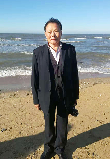 陈忠辉照片.jpg