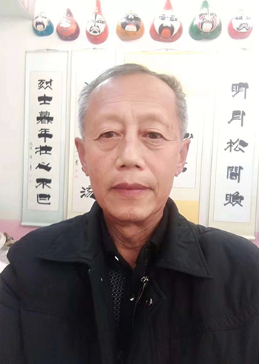 周强一简介.jpg