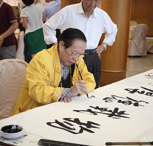 江荣宇.JPG