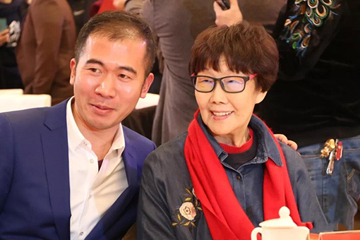 白淑湘老师，看这边儿.jpg