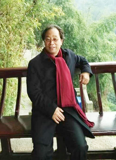 杨鉴生照片.jpg