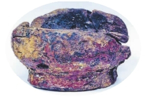 1551753675956682.jpg 漆碗(河姆渡遗址博物馆藏).jpg