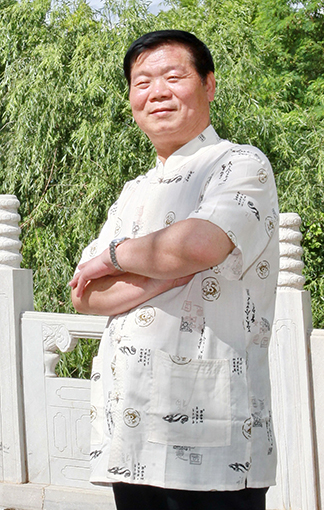 齐贞俭个人照片.jpg
