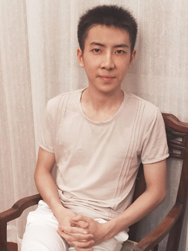 1554275658777369.png 石子鹏照片.png