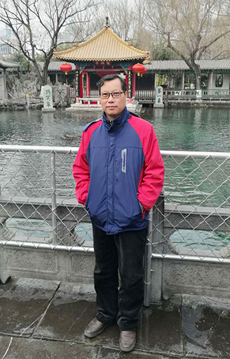 1554869141200571.jpg 徐以富生活照.jpg