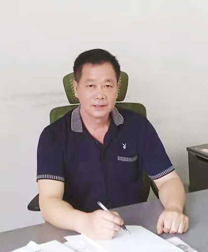 潘桂林照片.jpg