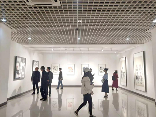 1556241056697459.jpg 展览现场2.jpg