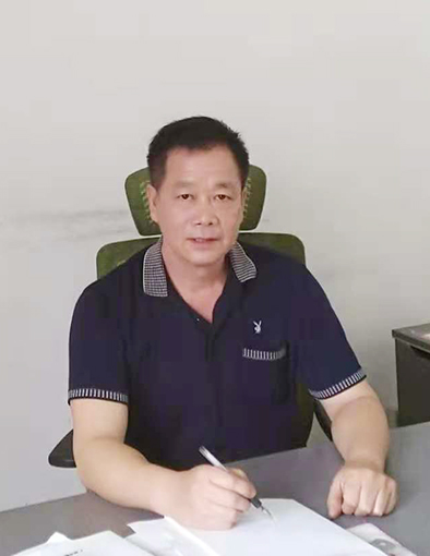 潘桂林照片.jpg