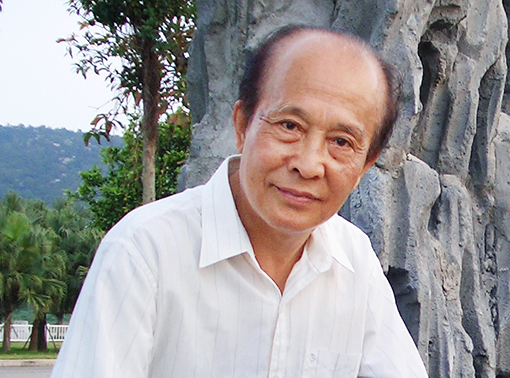 庄霭岳照片.jpg