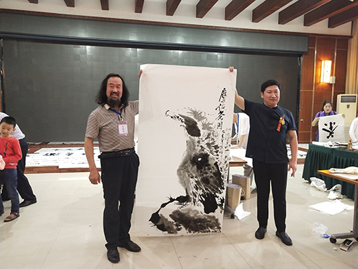 书画家现场进行创作 (2).jpg