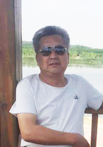 解恒才照片.jpg