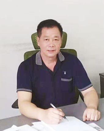 潘桂林照片.jpg