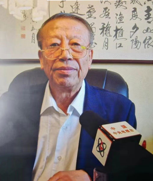 李晔个人照片.jpg