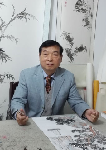 贺德昌照片1.jpg
