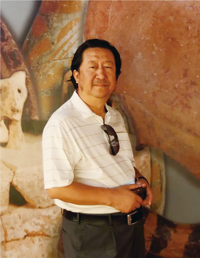 杨晓阳.jpg