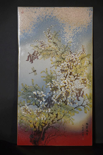 吕威作品《物慧槐香》瓷板画 规格：70cm×38cm.jpg
