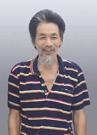 邹修正照片.jpg