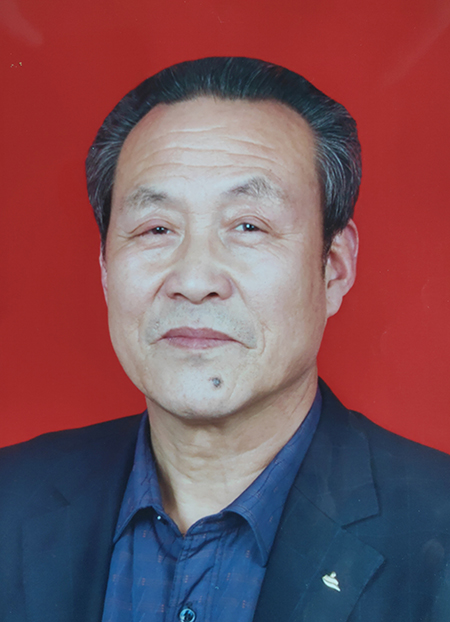 杨新平照片-.jpg