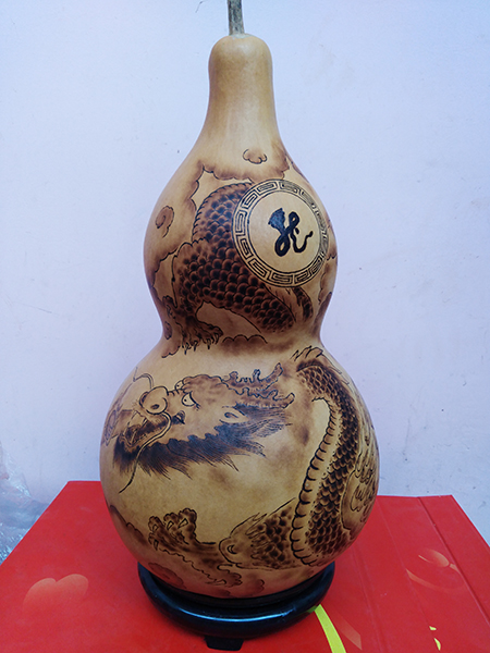 周强一作品《龙》.jpg