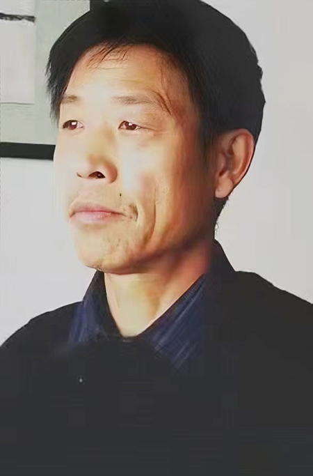 靳发勇.jpg