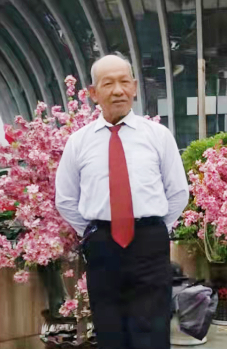 丁德钧照片.jpg