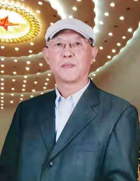 路豫坤个人照片.jpg