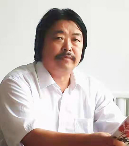 张良贺个人照片.jpg