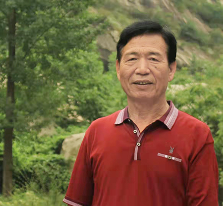 陈恩学生活照.jpg