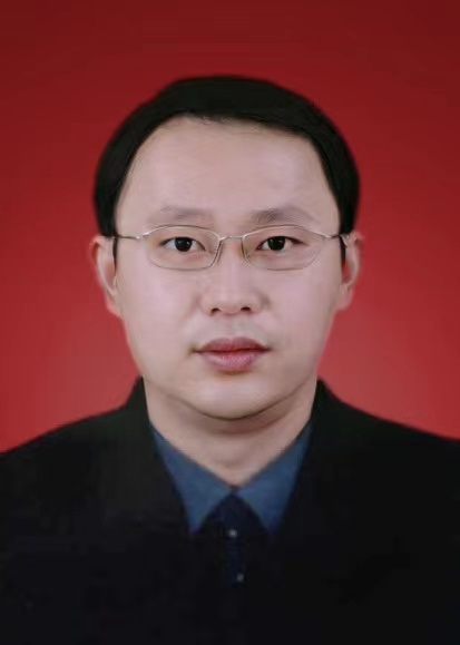 陈宏照片.jpg
