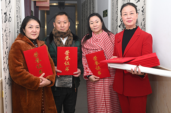 孙通成老师受邀参加星光卫视总台2022【农民春晚】【航空春晚】【食安春晚】春节联欢晚会录制 4.jpg