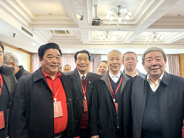 杜德贵与张柏局长合影.jpg
