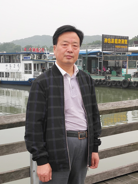 1784788303554180.jpg 张运岚个人照片.jpg