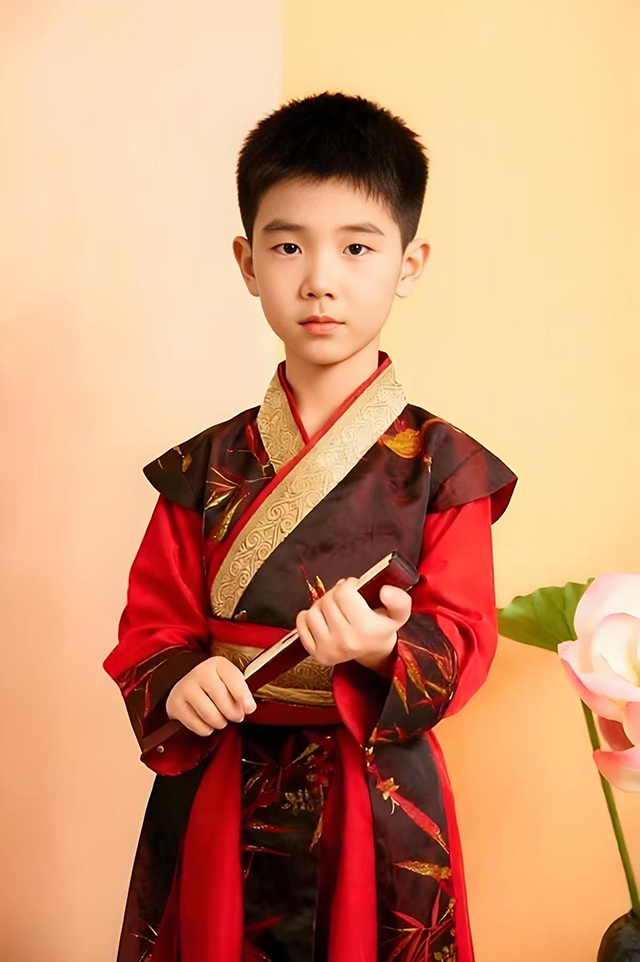 1791766005466591.jpg 丁氏正骨第15代正宗嫡传丁开拓同学.jpg