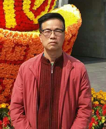 黄锦华