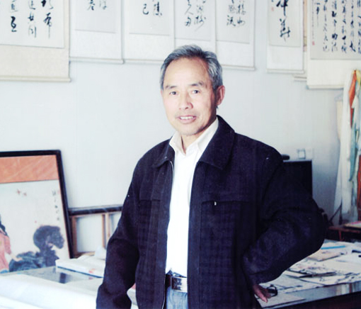  牛瑞华，1947年出生于书画之乡太和县，笔名无为，号无聊居士。1968年高中毕业应征入伍，历任连队文化教员、司令长，师直工科文化宣传干事，每年都被评为先进模范人物。1977年荣获南京军区通报嘉奖。1978年在部队整编时自愿要求复员回地方，被分配到太和县水利局工作，直到退休。历任技术员，助理工程师、工程师、水利站站长等。退休后，专习书法与绘画，自2005年起，先后参加全国诗、书、画比赛21次，获金奖17次，一等奖2次，二等奖2次，无一落选。先后被授予“中国杰出书画艺术家”“艺术百杰”“德艺双馨艺术家”等