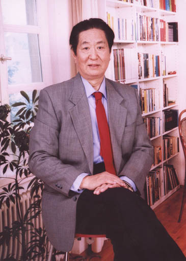 张盛德 张盛德