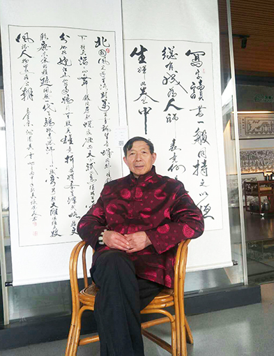 侯德义 侯德义