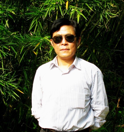 任静光 任静光