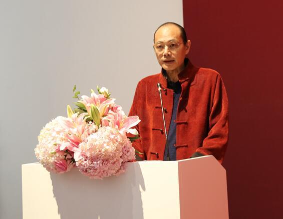 董希源 董希源